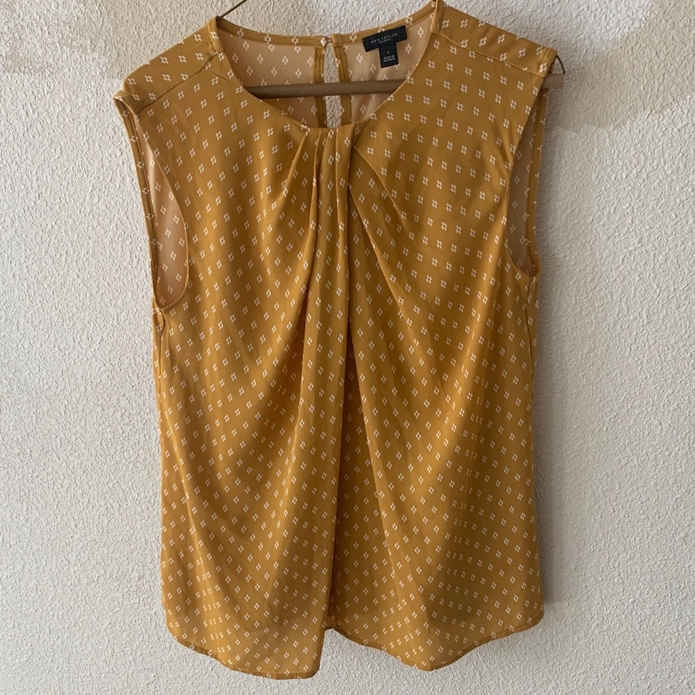 Ann Taylor Mustard Patterned Sleeveless Blouse